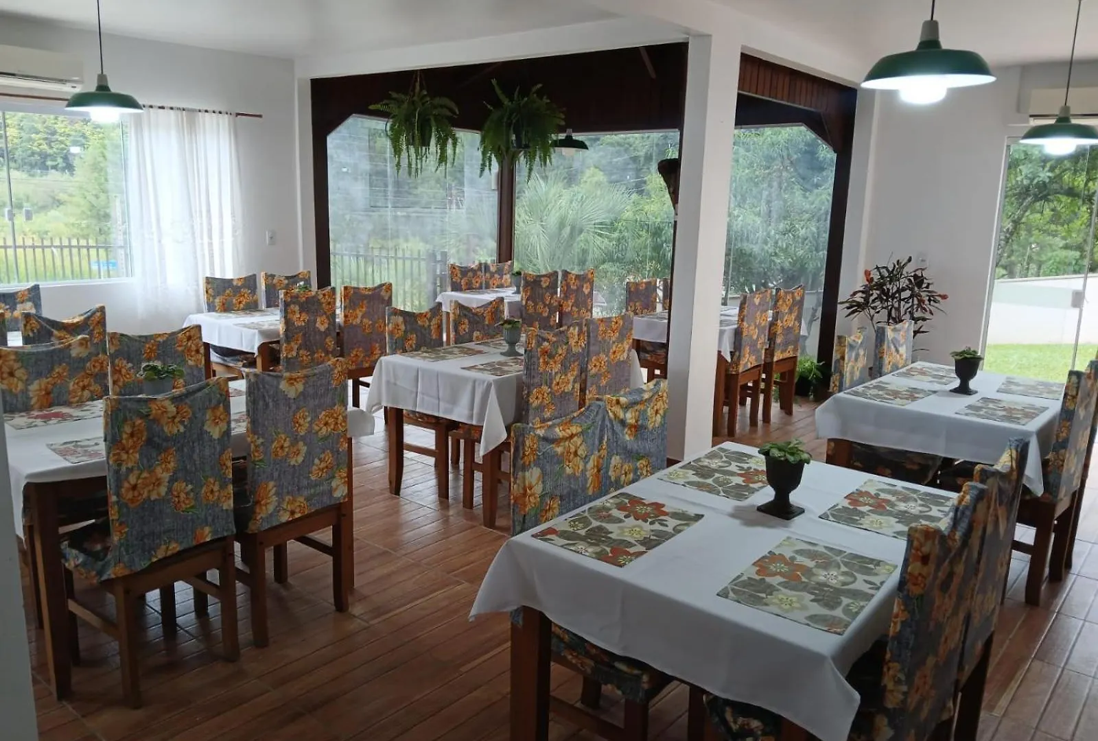 Hotel Rafael São Bento do Sul 0*,  Brazílie